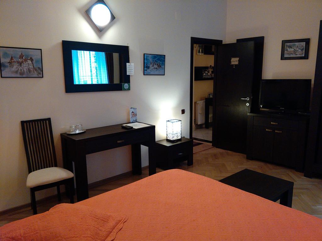 Rami House Central Double Rooms Brašov Pokoj fotografie
